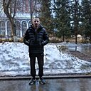 Знакомства: Руслан, 40 лет, Новомосковск