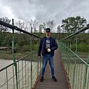 Знакомства: Владимир, 19 лет, Майкоп