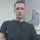 Знакомства: Виталий, 33 года, Рудный