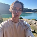 Знакомства: Ильдар, 25 лет, Москва