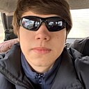 Знакомства: Радмир, 20 лет, Хабаровск