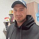 Знакомства: Руслан, 33 года, Березники