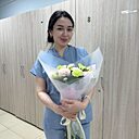 Знакомства: Мона, 33 года, Шымкент
