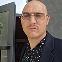 Знакомства: Денис, 35 лет, Актау