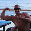 Знакомства: Илья, 39 лет, Зеленогорск (Красноярский Край)