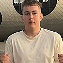 Знакомства: Максим, 25 лет, Осиповичи