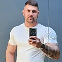 Знакомства: Макс, 33 года, Симферополь