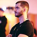 Знакомства: Максим, 33 года, Волноваха