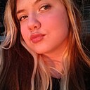 Знакомства: Ангелина, 18 лет, Магнитогорск