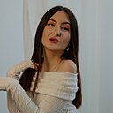 Знакомства: Алина, 27 лет, Санкт-Петербург
