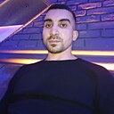 Знакомства: Роберт, 30 лет, Псков