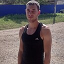Знакомства: Евгений, 31 год, Краснодар