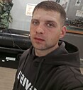 Знакомства: Артём, 32 года, Чугуевка