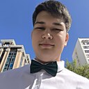 Знакомства: Артур, 25 лет, Омск