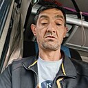 Знакомства: Florin, 23 года, Pitești