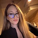 Знакомства: Юлия, 29 лет, Санкт-Петербург