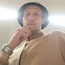 Знакомства: Виктор, 32 года, Калининец