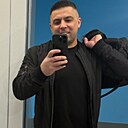 Знакомства: Олег, 35 лет, Тюмень