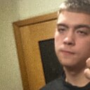 Знакомства: Арсений, 19 лет, Екатеринбург