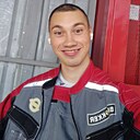 Знакомства: Илья, 22 года, Калининград