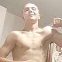 Знакомства: Илья, 18 лет, Иваново