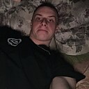 Знакомства: Максим, 21 год, Екатеринбург
