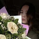 Знакомства: Мэри, 22 года, Радужный (Ханты-Мансийский)