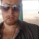 Знакомства: Олег, 20 лет, Высокое