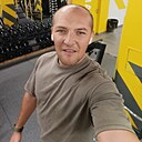 Знакомства: Yuriy, 34 года, Алушта