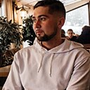 Знакомства: Виктор, 28 лет, Можга