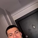 Знакомства: Максим, 24 года, Балаково