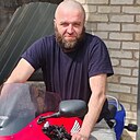 Знакомства: Илья, 40 лет, Донецк
