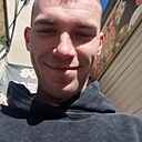 Знакомства: Денис, 22 года, Ялта