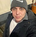 Знакомства: Денис, 31 год, Челябинск