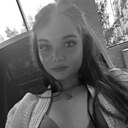 Знакомства: Карина, 27 лет, Санкт-Петербург