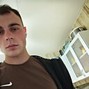 Знакомства: Виталий, 22 года, Бийск