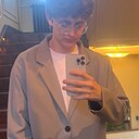Знакомства: Иван, 19 лет, Москва