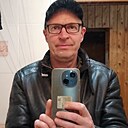 Знакомства: Олег, 49 лет, Королёв