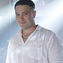 Знакомства: Максим, 32 года, Донецк