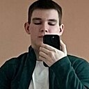 Знакомства: Валентин, 21 год, Железногорск