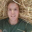 Знакомства: Максим, 24 года, Усть-Донецкий
