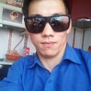 Знакомства: Джон, 38 лет, Магадан