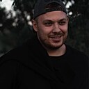 Знакомства: Максим, 32 года, Караганда