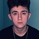 Знакомства: Максим, 23 года, Иркутск