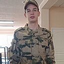 Знакомства: Иван, 18 лет, Лесной