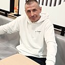 Знакомства: Виталик, 47 лет, Екатеринбург