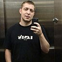 Знакомства: Евгений, 32 года, Волжский