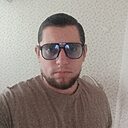 Знакомства: Александр, 34 года, Снежное