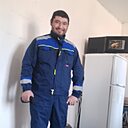 Знакомства: Олег, 33 года, Азов