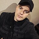 Знакомства: Олег, 29 лет, Бийск